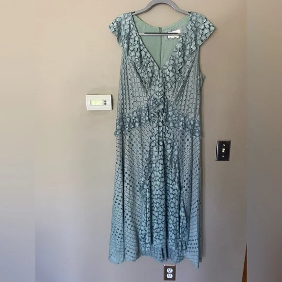 ANTHROPOLOGIE Antoinette Green Ruffle Midi Lace Crochet Dress Size 16 - Picture 4 of 10